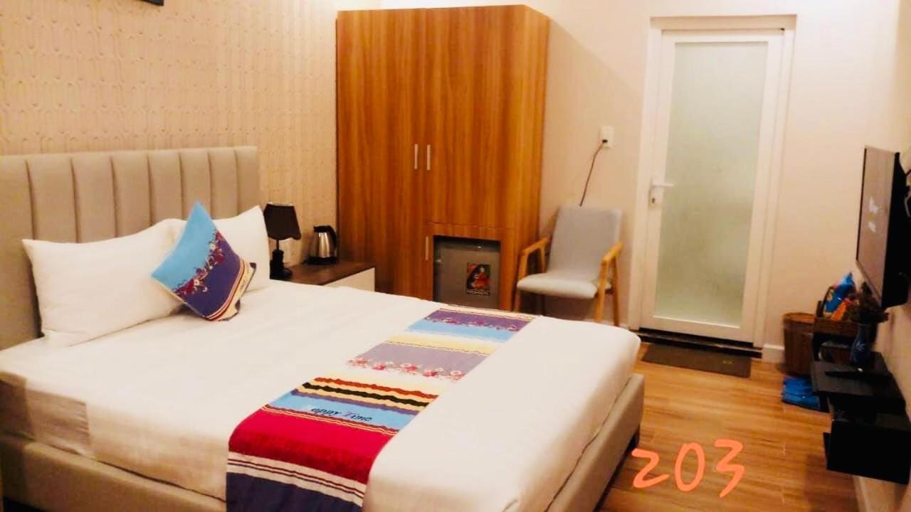 Khach San The One Hotel 1 Cà Mau Extérieur photo